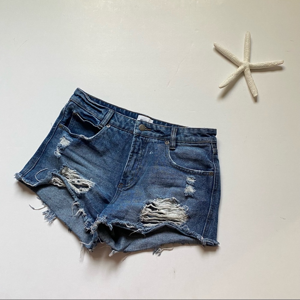 RVCA Ripped and Frayed Denim Shorts Size 26